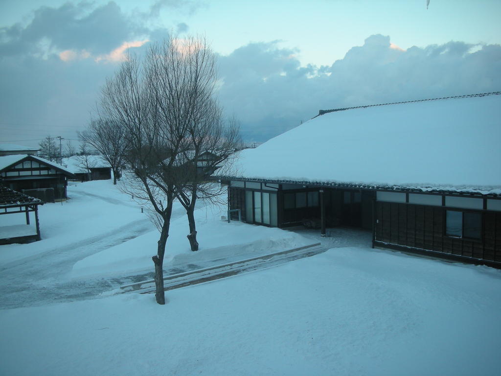 Kurano Yado Ryoufusou Villa Niigata Buitenkant foto